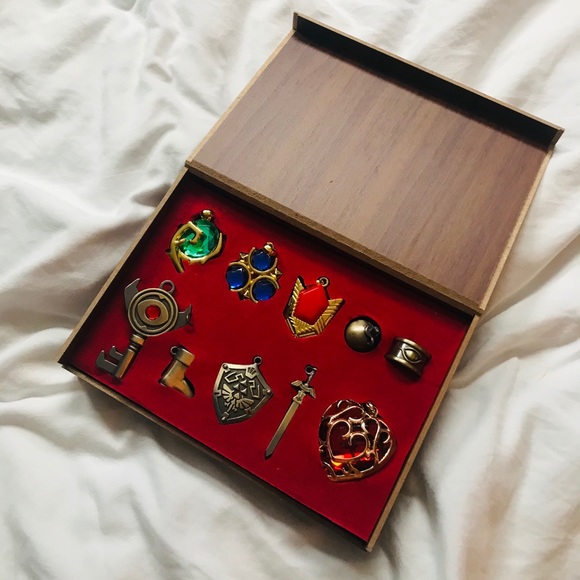 Nintendo Jewelry Legend Of Zelda Jewel Box Set Zelda Necklace Poshmark